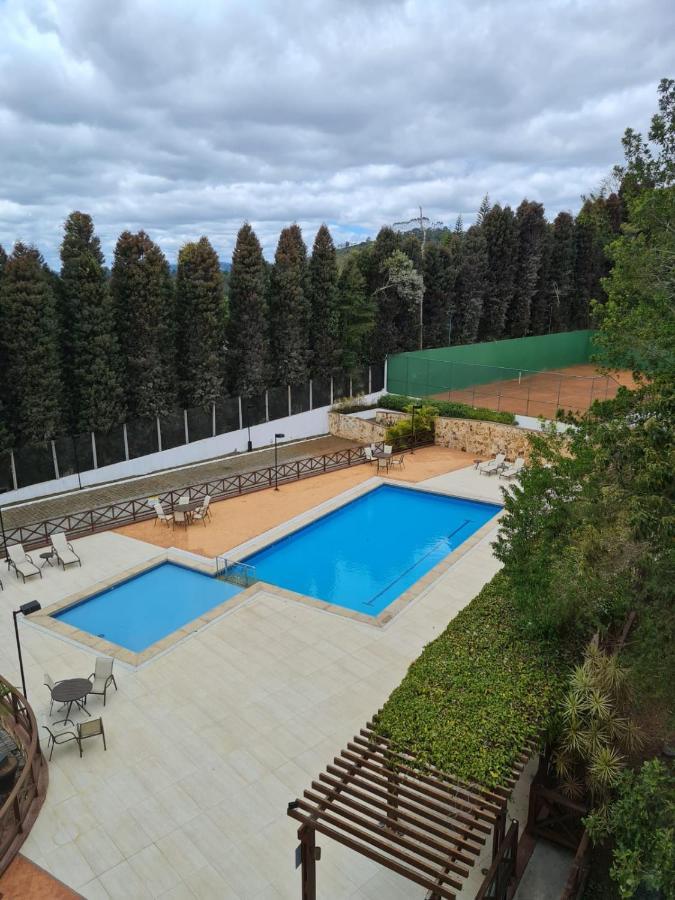 Quarto de flat com vista para Pedra Azul Pedra Azul  Exterior foto